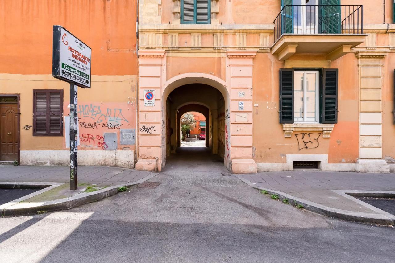 Am House Colosseo Rome Buitenkant foto